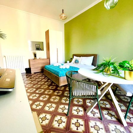 Charming Rooms Loreto 8 米兰 外观 照片