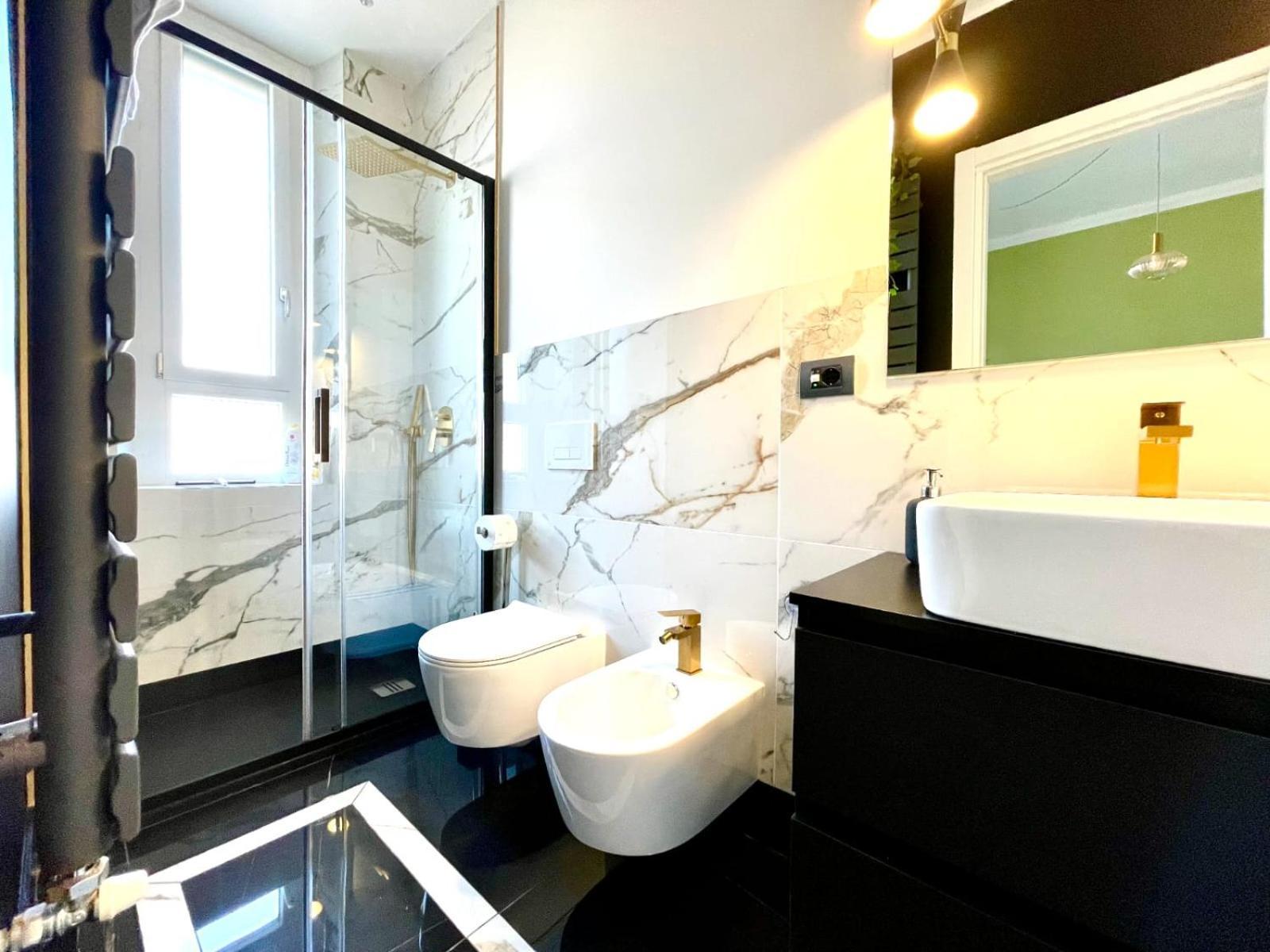 Charming Rooms Loreto 8 米兰 外观 照片